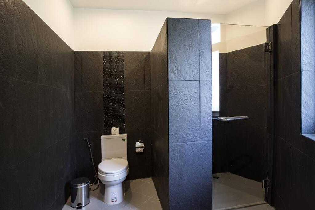 3-Bedrooms Modern Villa In Rawai 11 Ban Saiyuan Exterior foto