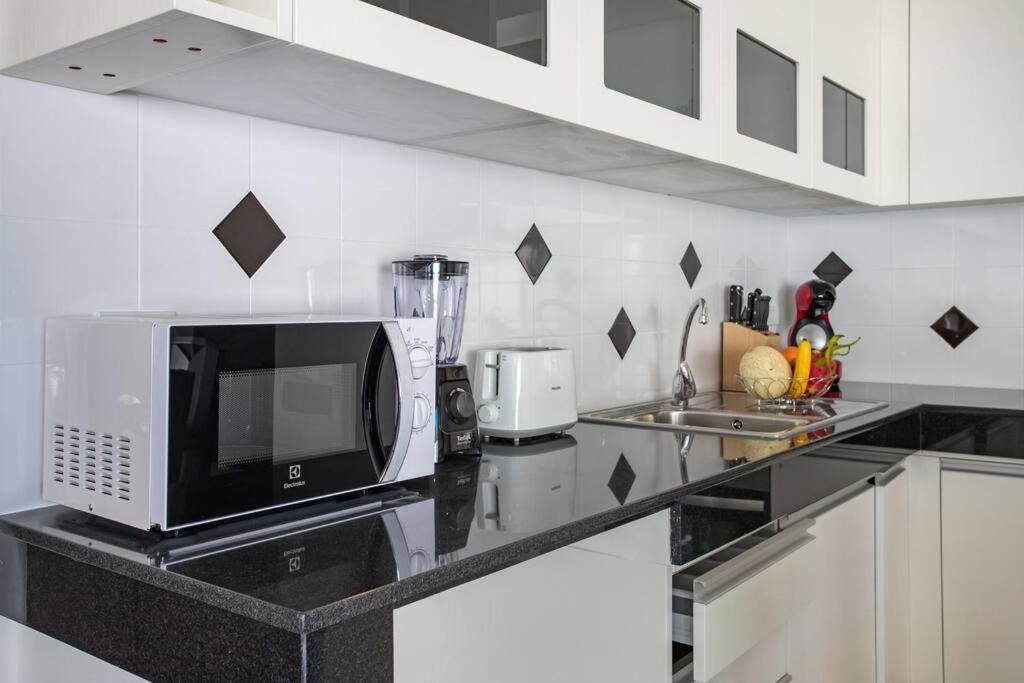 3-Bedrooms Modern Villa In Rawai 11 Ban Saiyuan Exterior foto